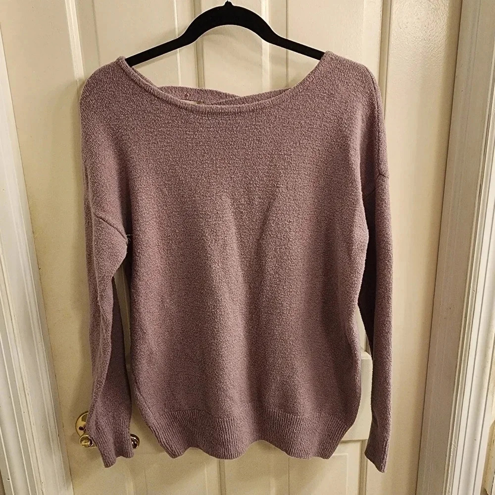 Light purple Du Jour sweater with back detail size XS